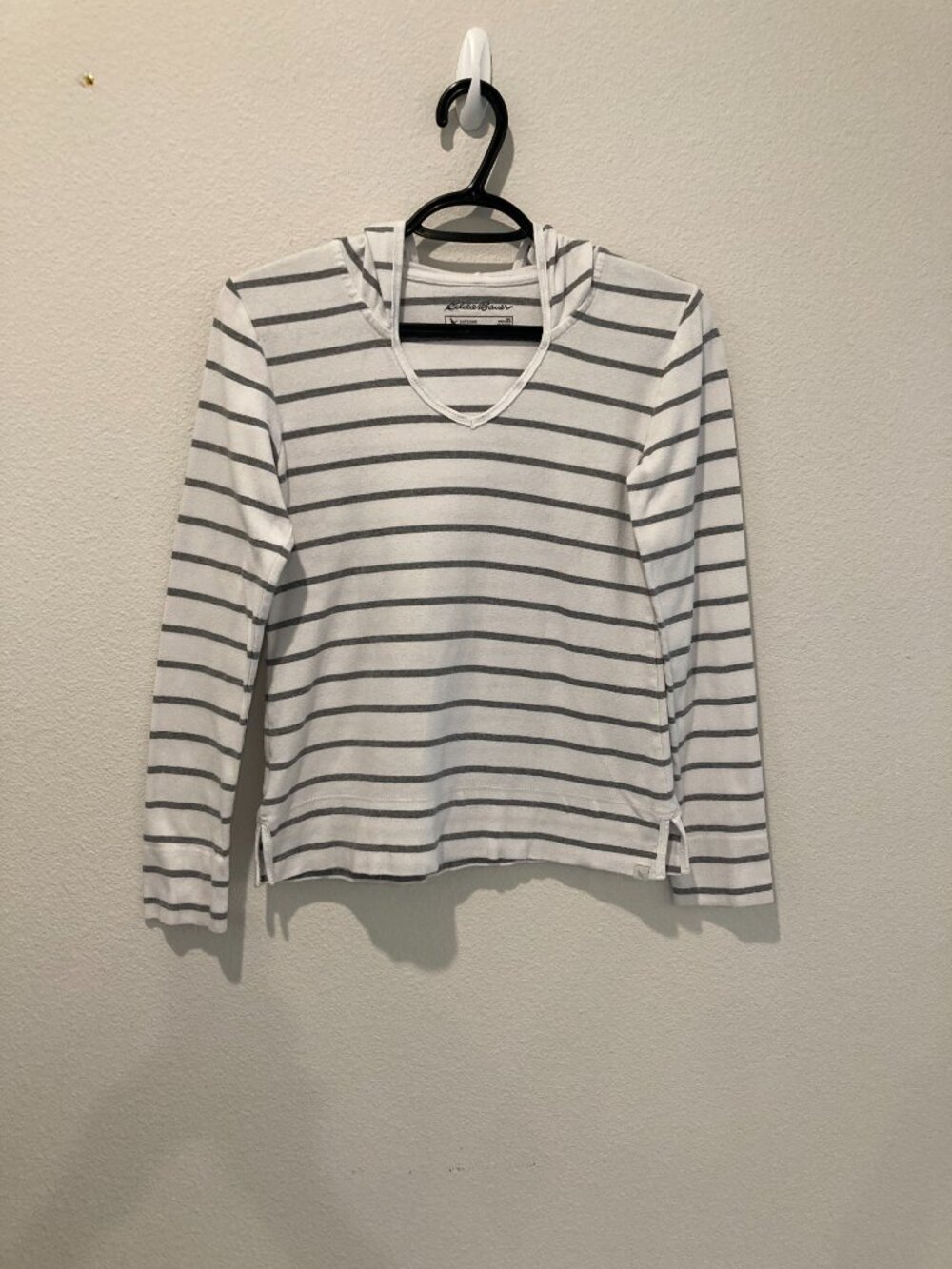 Eddie Bauer Gray White Striped Split V Neck Hoodie XS